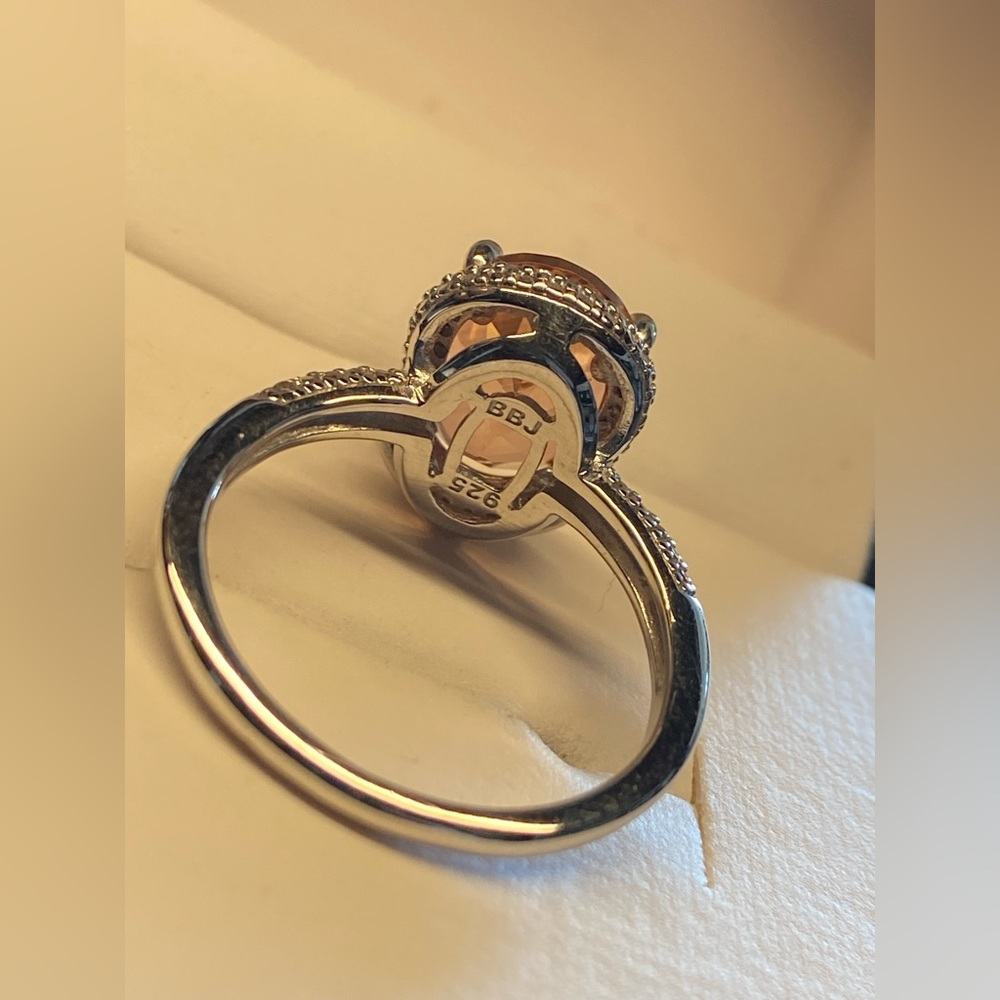 Red Labradorite, Rhodium/Silver Ring 3.85ctw - Picture 9 of 13